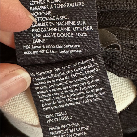 COS Black Ribbed poncho - Picture 5 of 6